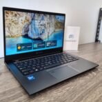 Laptop Toshiba Dynabook Portege X40-J | Intel Core i5 11va Gen | 16 GB RAM | 240 GB SSD | 14" Touchscreen | Reacondicionado Grado A - Imagen 2